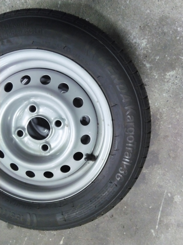 Roue pour remorque neuve