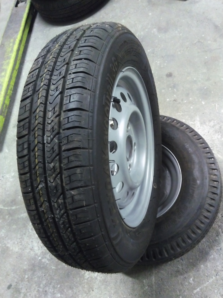 Roue kenda 145/80x13 neuve