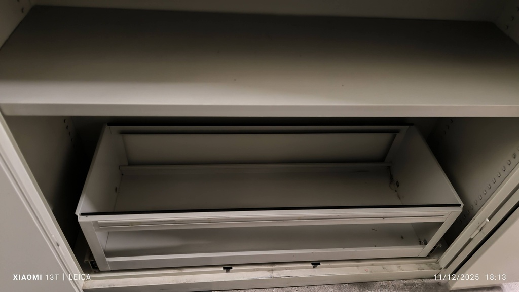 Armoire métallique 404   2 portes KZ