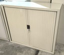 Armoire basse 419 à rideaux