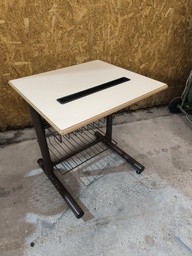 [Z4] Petite table pour imprimante