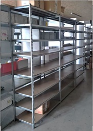 [Z20] Racks/étagères 3.60x50x220cm (lxpxh)